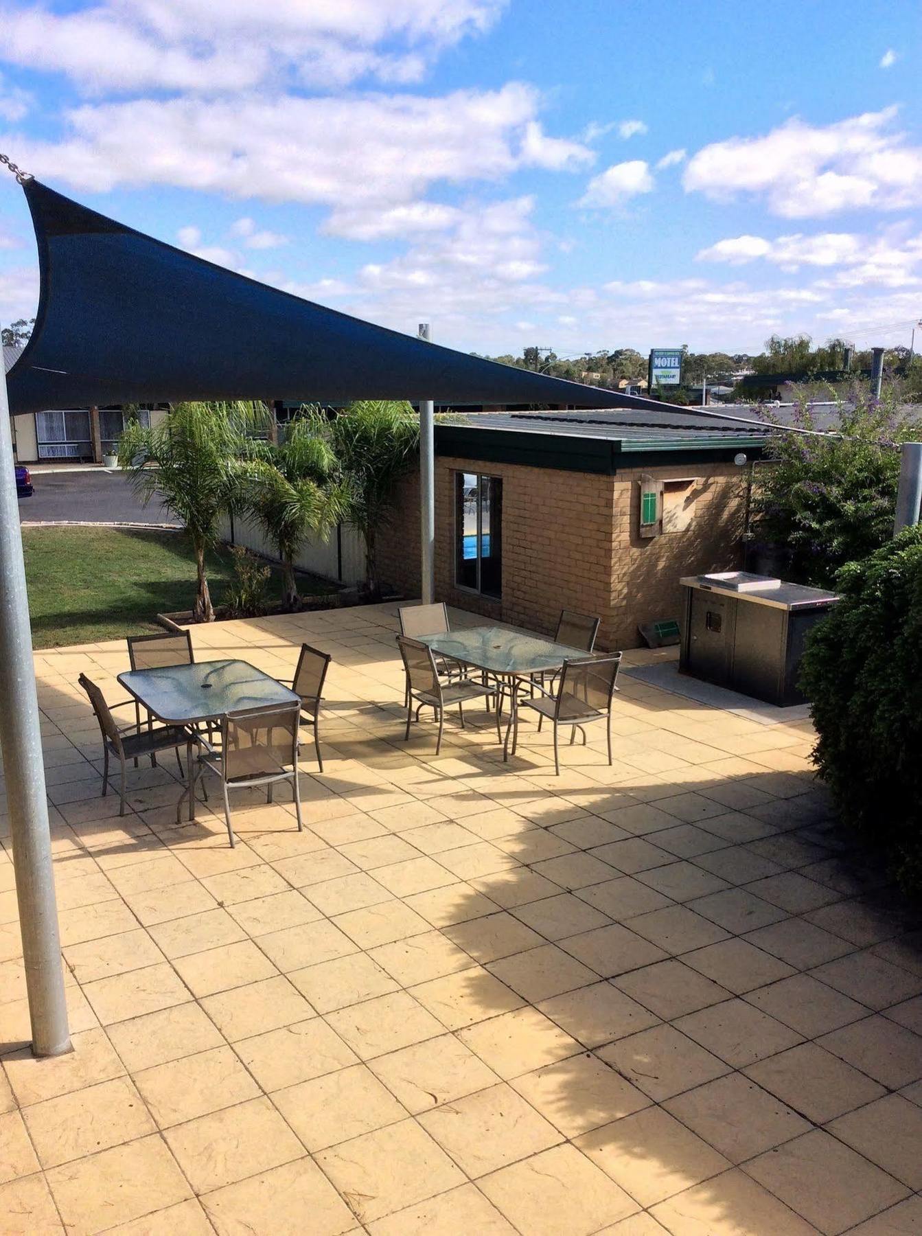 Hi Way Eight Motor Inn Stawell Exterior foto
